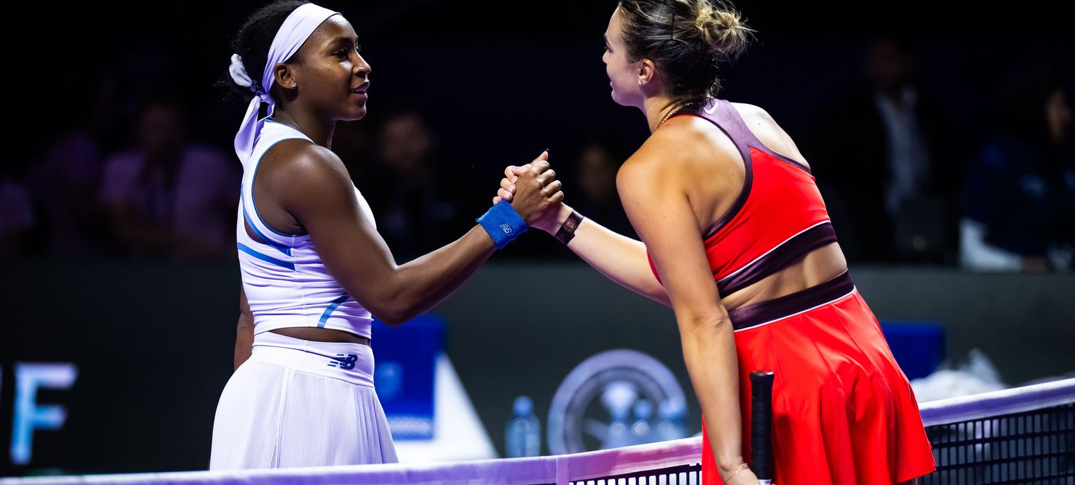aryna sabalenka coco gauff wta finals 2025