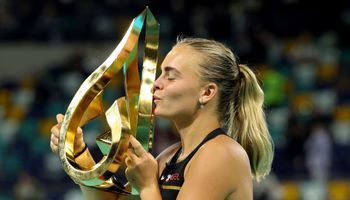 Sara Bejlek, 2026 Abu Dhabi trophy (Getty)