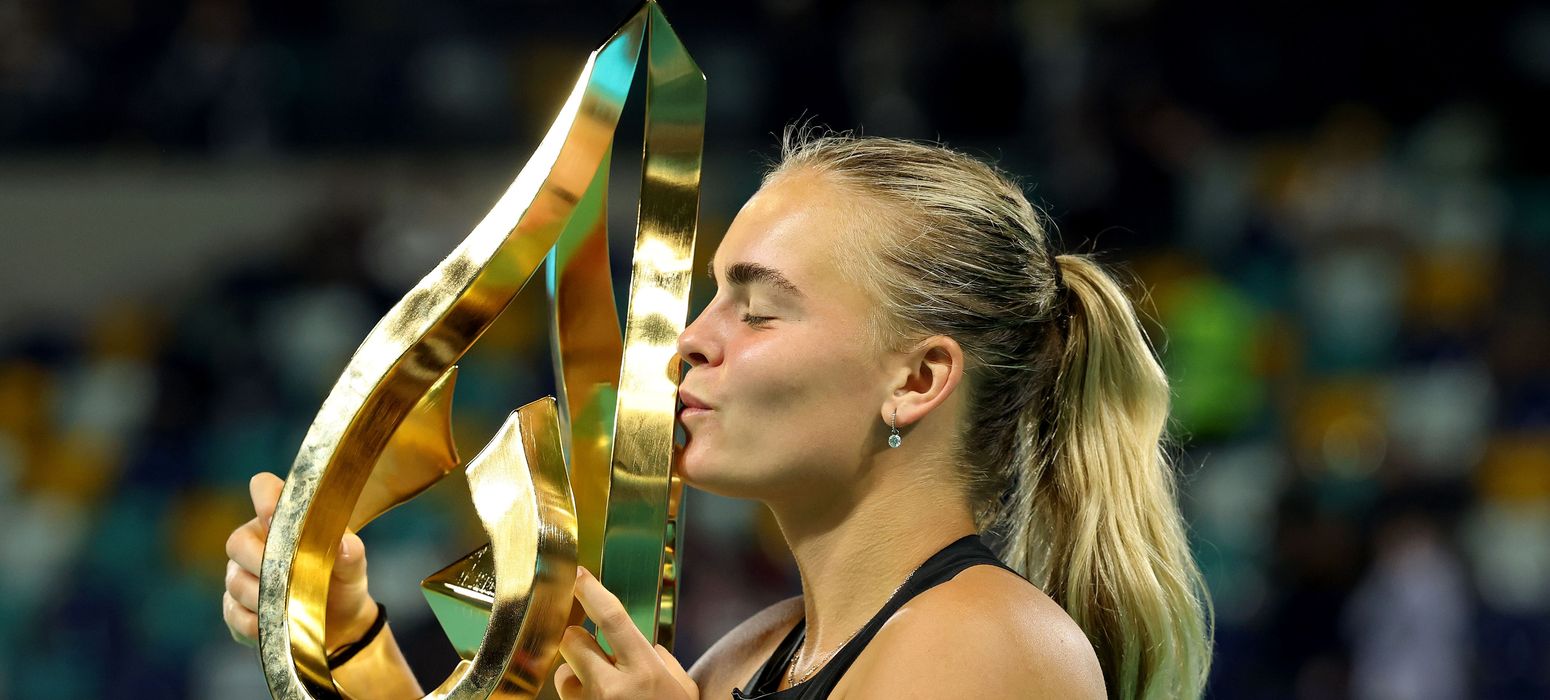 Sara Bejlek, 2026 Abu Dhabi trophy (Getty)