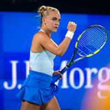 Sara_Bejlek_-_Dubai_Duty_Free_Tennis_Championships_2026_-_Day_1-DSC_9316A