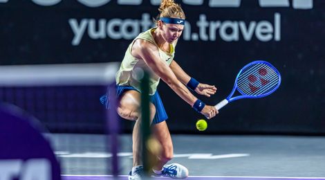 Marie Bouzkova Merida Open AKRON v Arango