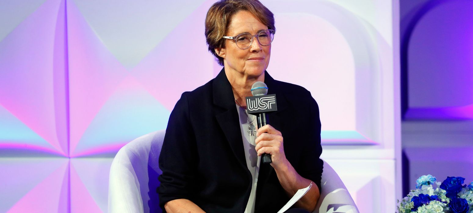 Mary Carillo