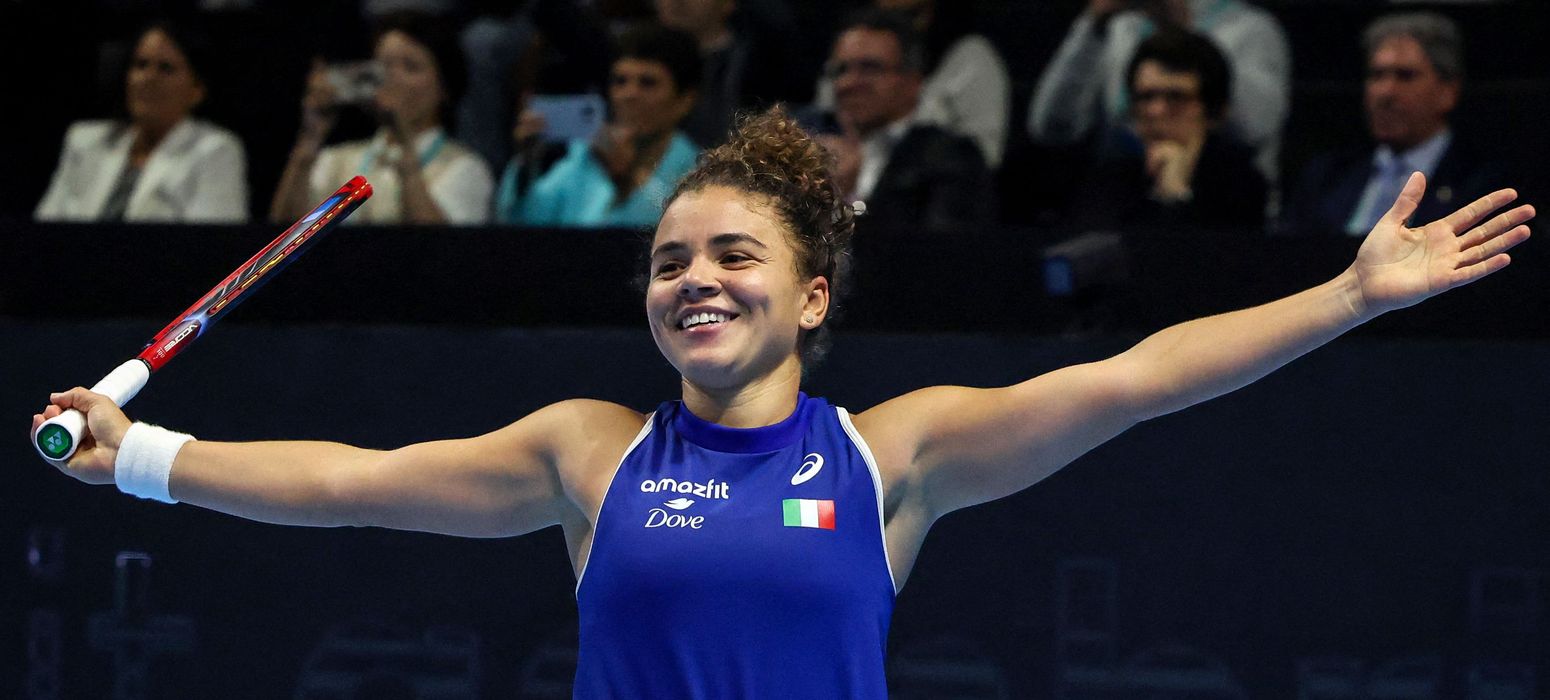 jasmine paolini billie jean king cup 2025