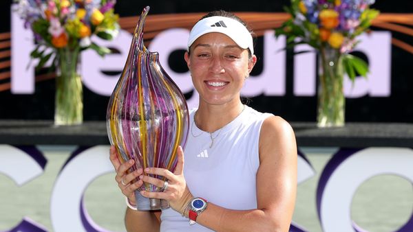 belinda bencic charleston 2025