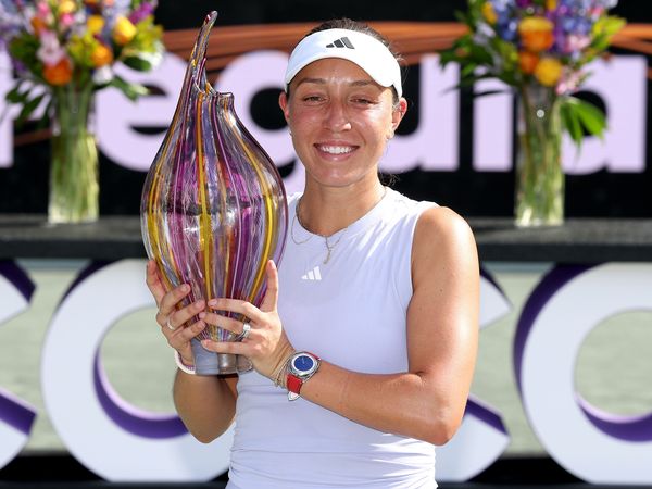 belinda bencic charleston 2025