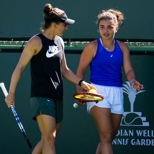 jasmine paolini sara errani 2025 indian wells