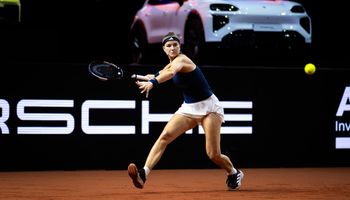 Karolina Muchova, Stuttgart semis