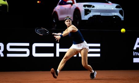 Karolina Muchova, Stuttgart semis