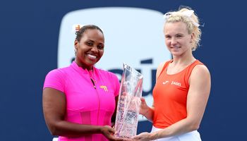 Townsend and Siniakova