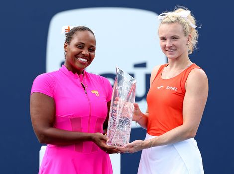 Townsend and Siniakova