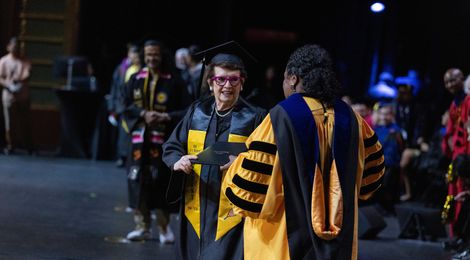 Billie Jean King, Cal State LA Graduation