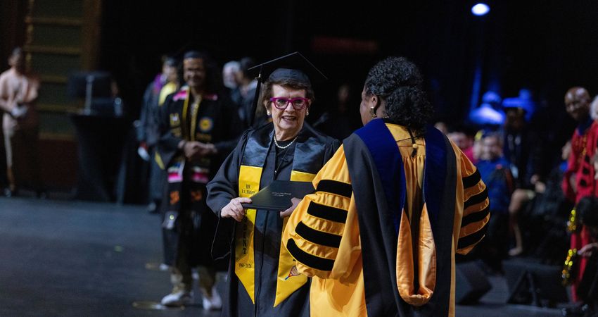 Billie Jean King, Cal State LA Graduation
