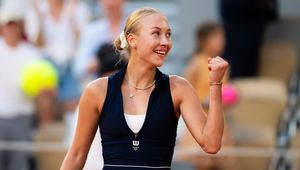 Anastasia_Potapova_-_Roland_Garros_2026_-_Day_7-DSC_8383B