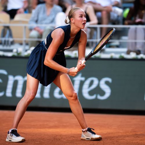 Anastasia_Potapova_-_Roland_Garros_2026_-_Day_7-DSC_7960B