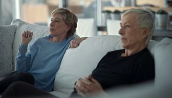 chris evert martina navratilova netflix trailer