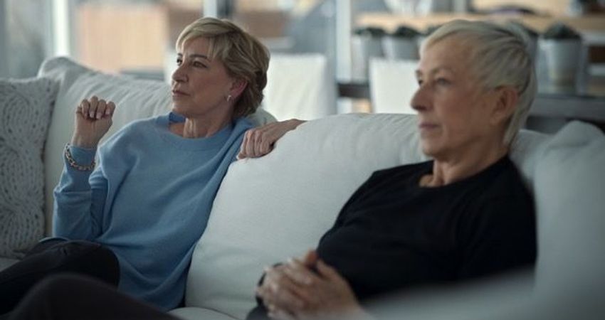 chris evert martina navratilova netflix trailer