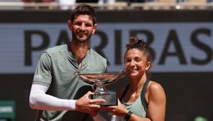 Errani Vavassori Mixed Doubles trophy Roland Garros 2026