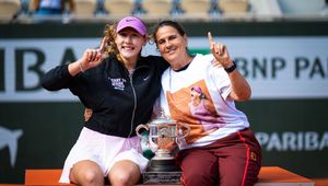 Mirra_Andreeva_-_Roland_Garros_2026_-_Day_14-DSC_9076