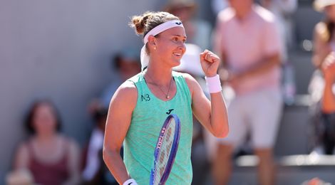 Bouzkova Day 2 Roland Garros