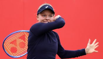 Harriet Dart vs. Rakhimova, Queen's