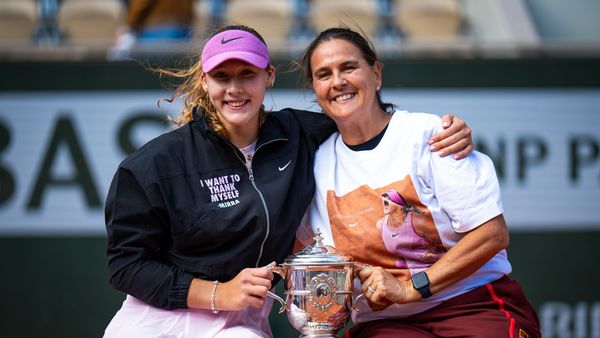 mirra andreeva conchita martinez roland garros 2026
