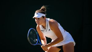 Linda_Noskova_-_Wimbledon_Championships_2026_-_Day_6-DSC_7020B