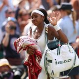 Gauff vs. Muchova, exiting court