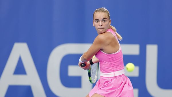 Sara Bejlek, Prague