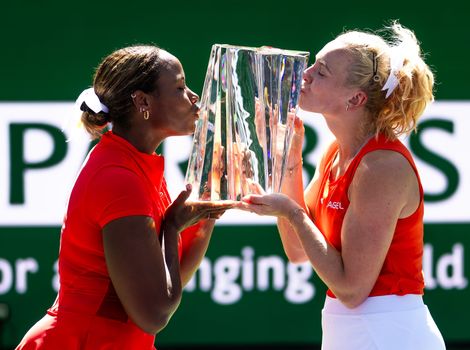 Taylor_Townsend and Katerina_Siniakova
