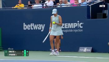 Full match replay: Swiatek resets her season with decisive victory over Rybakina in Toronto