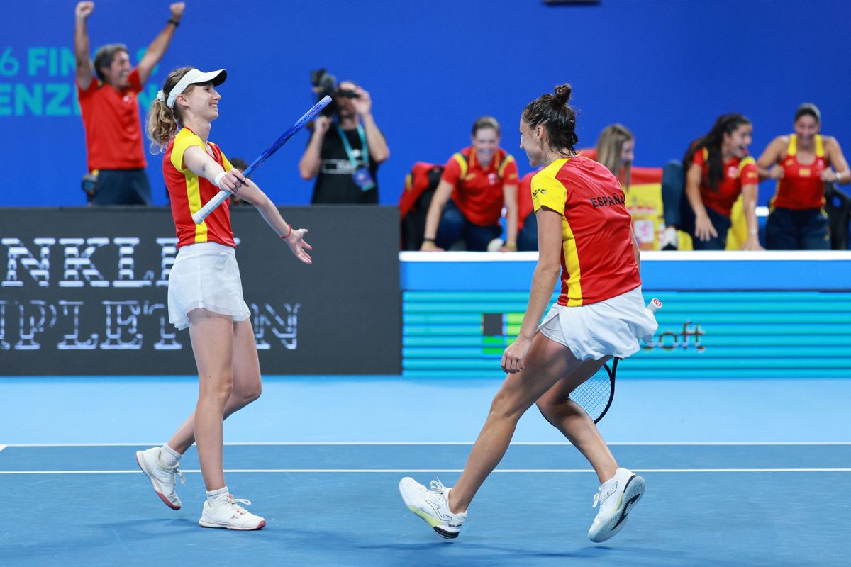 Spain, Czechia advance to Billie Jean King Cup semifinals