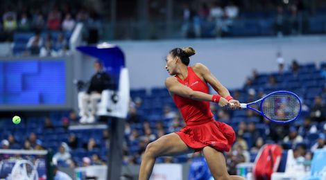 Zheng Qinwen, Beijing 2026