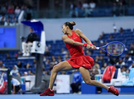 Zheng Qinwen, Beijing 2026
