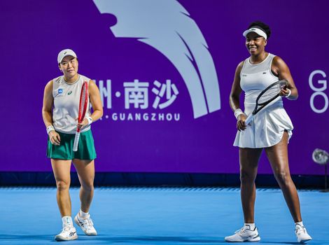 Janice Tjen and Venus Williams, Guangzhou 2026