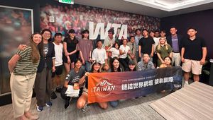 Taiwanese students, young professionals get tennis industry tutorial at WTA office