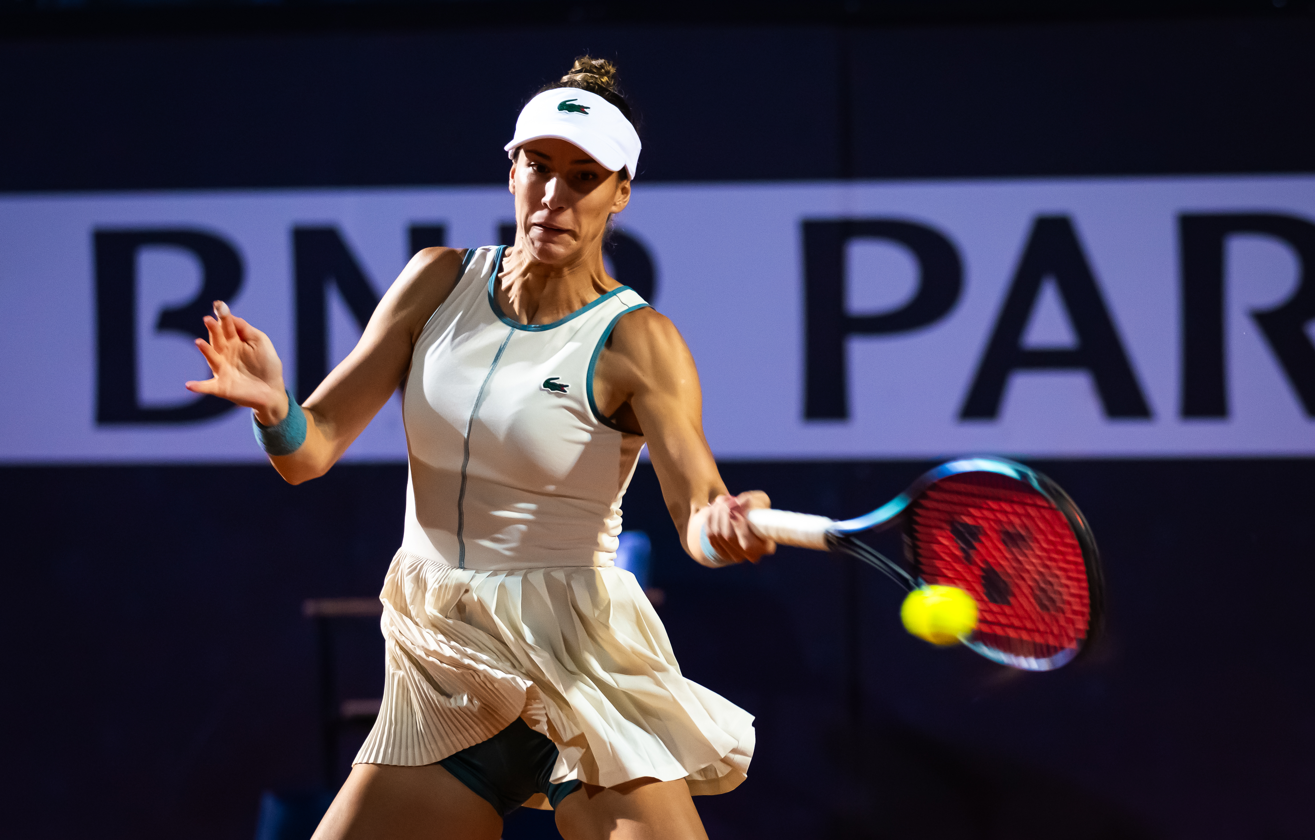 Hot Shot: Bernarda Pera goes up, down and side-to-side in Rome
