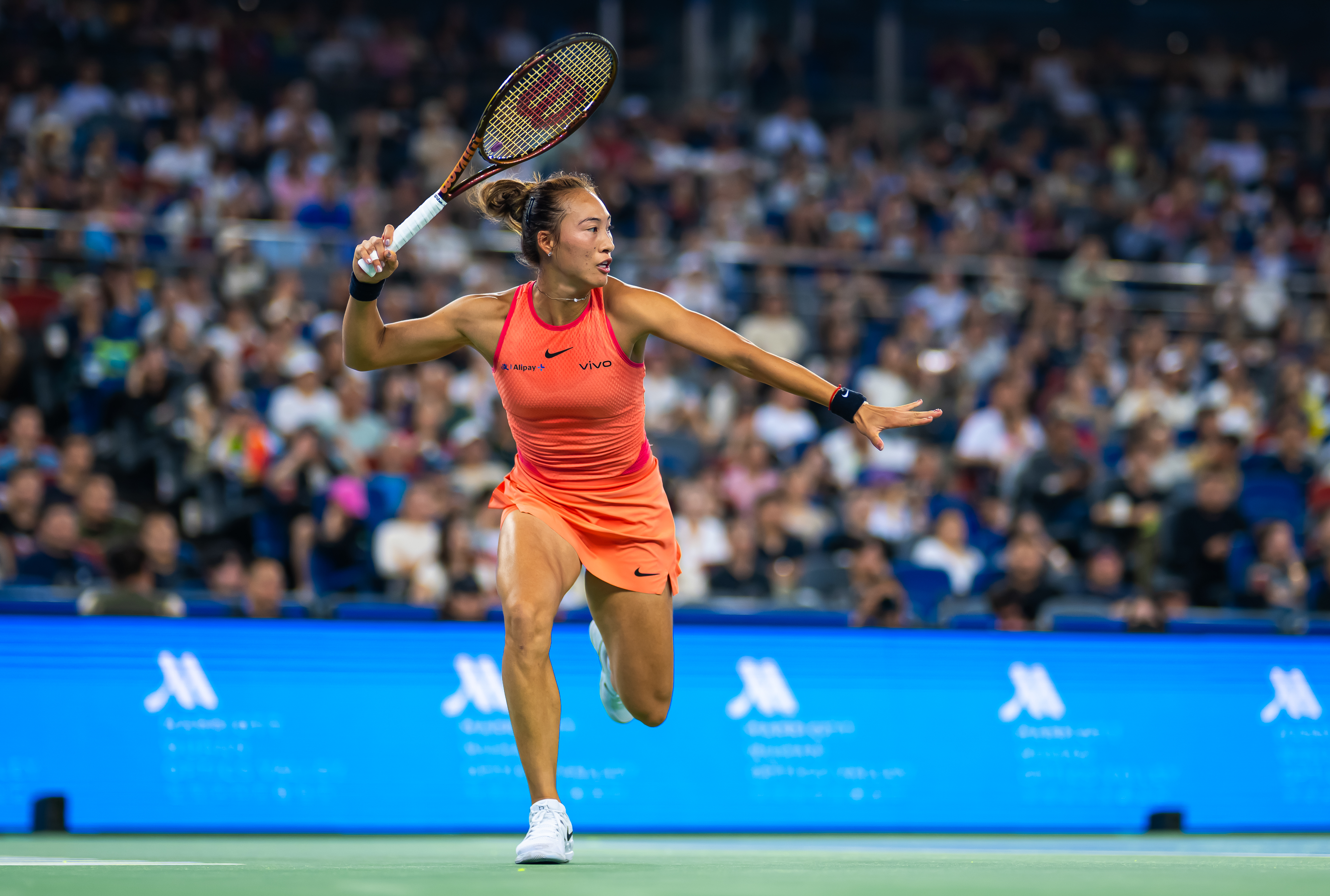Zheng bests Wang Xinyu in Wuhan to make first WTA 1000 final