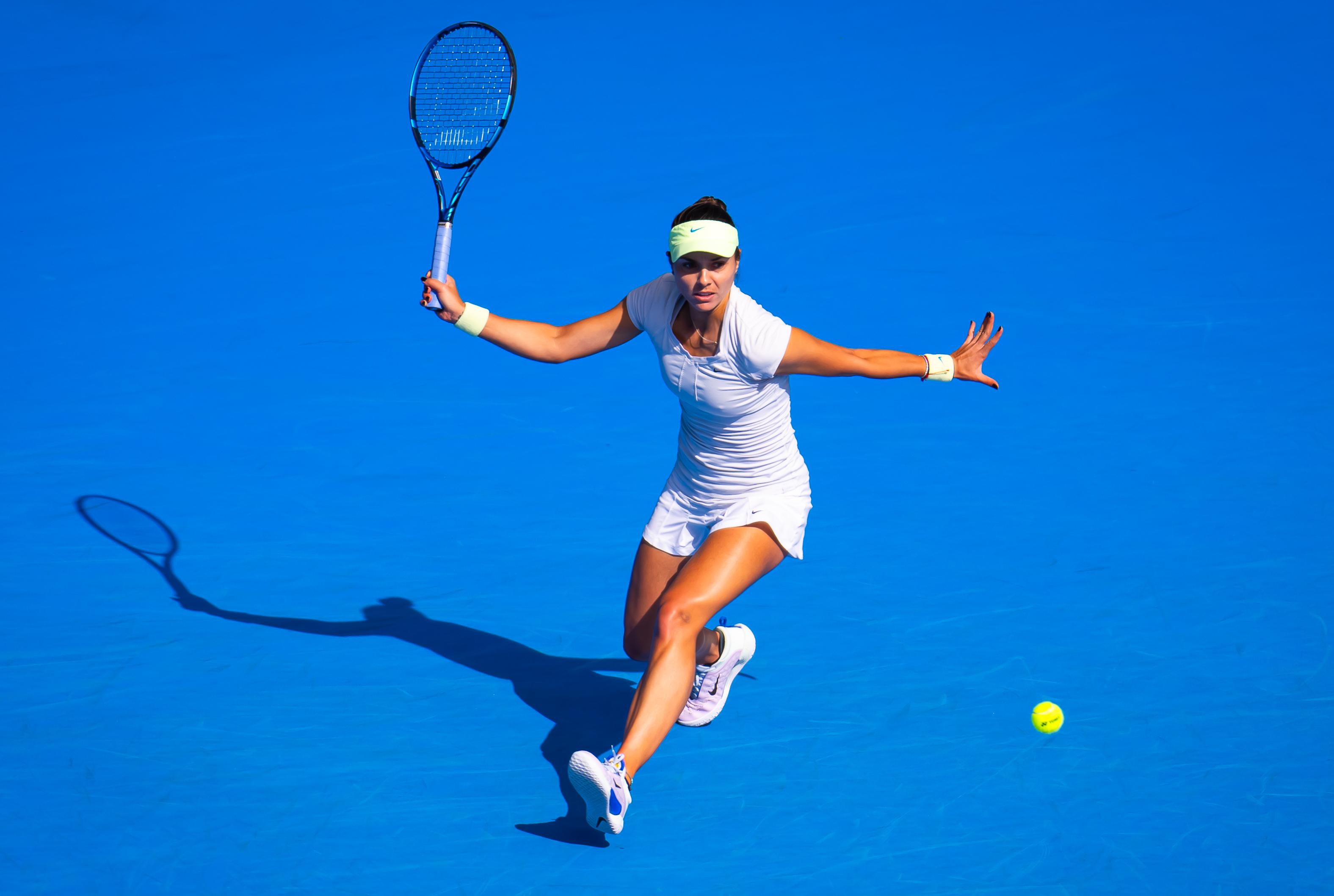 Tomova takes down defending champion Kudermetova in Tokyo opener