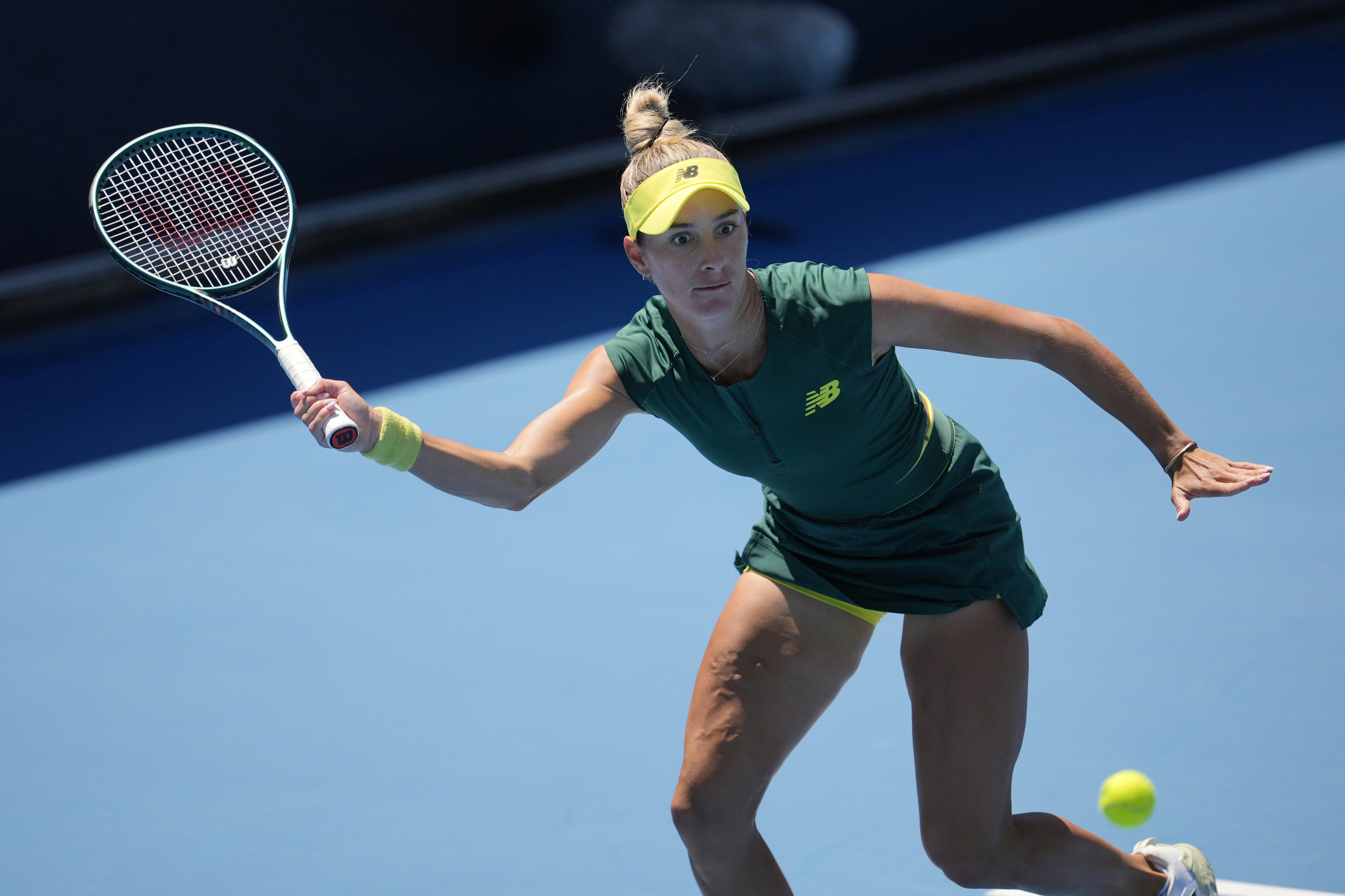Kessler comes from a break down in both sets, upsets Yastremska in