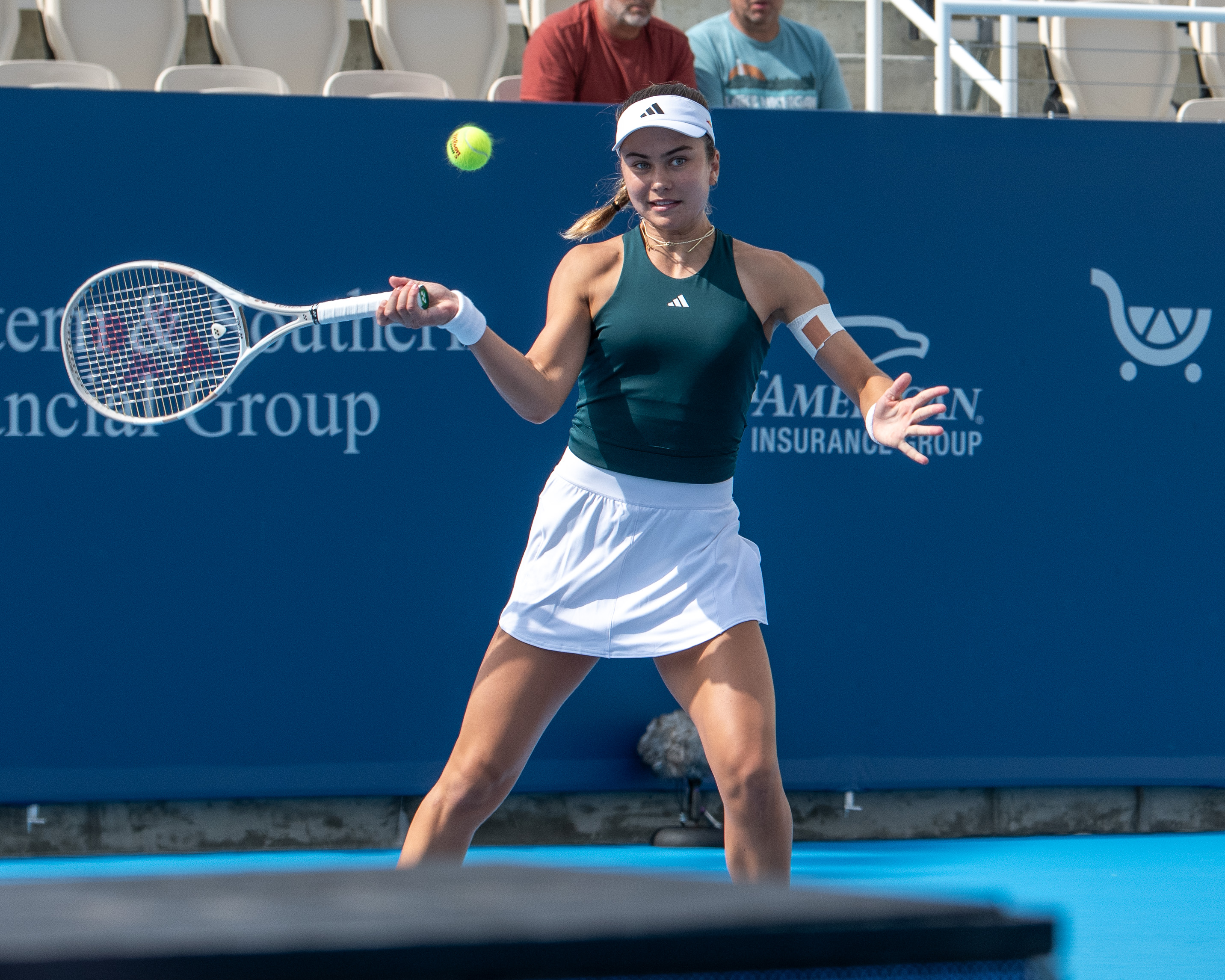 Jovic 17 Upsets Noskova For First WTA 1000 Third round Berth jovic-17-upsets-noskova-for-first-wta-1000-third-round-berth