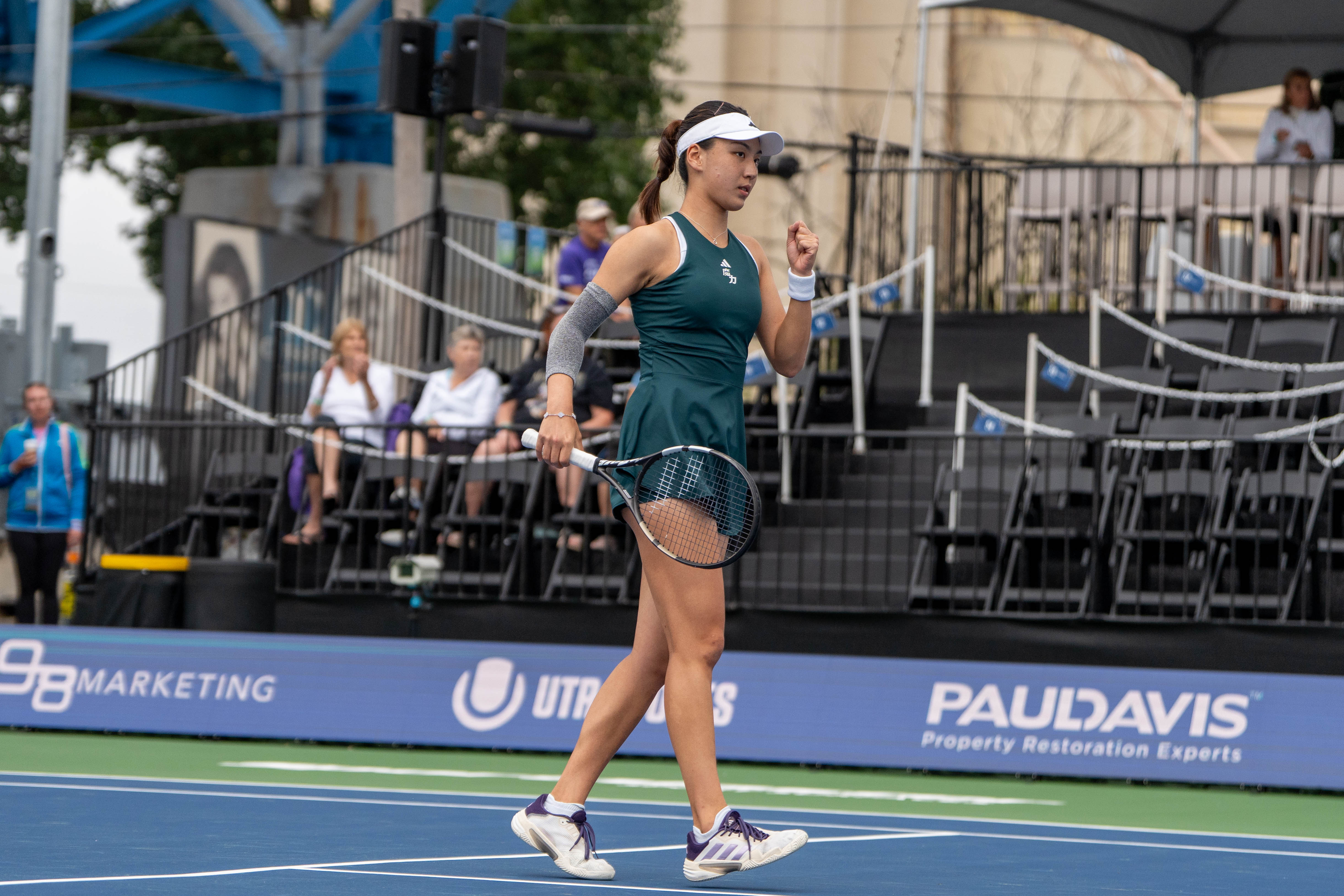 Wang Xinyu overcomes Lamens in three-set Cleveland opener