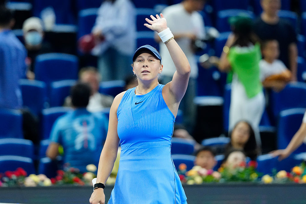 Déjà vu in Beijing: Anisimova echoes Paolini's surge