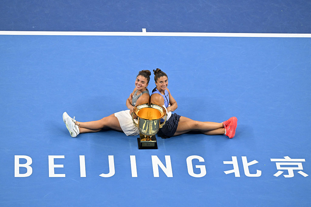 Errani and Paolini rally to repeat as Beijing champions