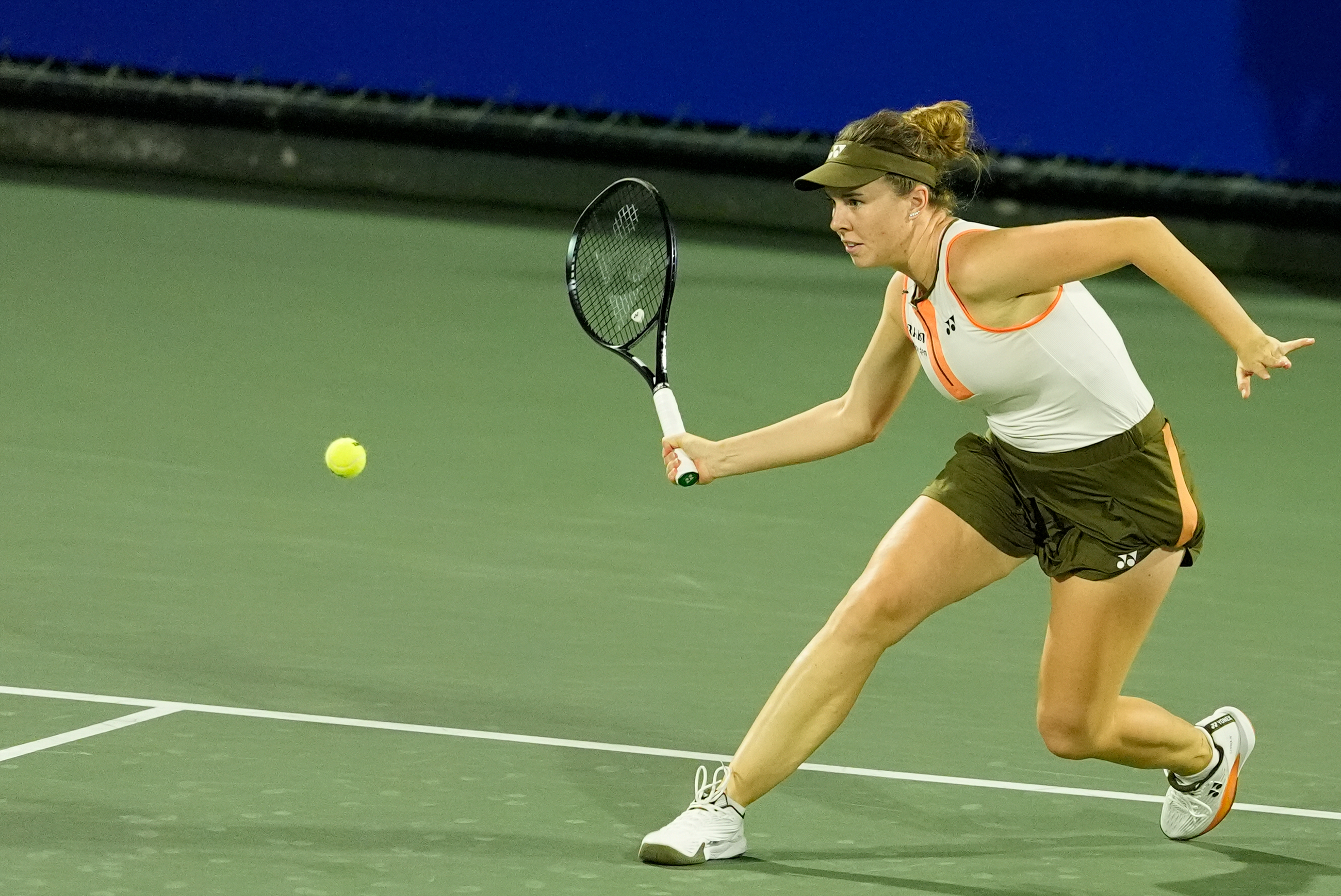 Hot shot: Linda Noskova's high-octane set-point save in Osaka