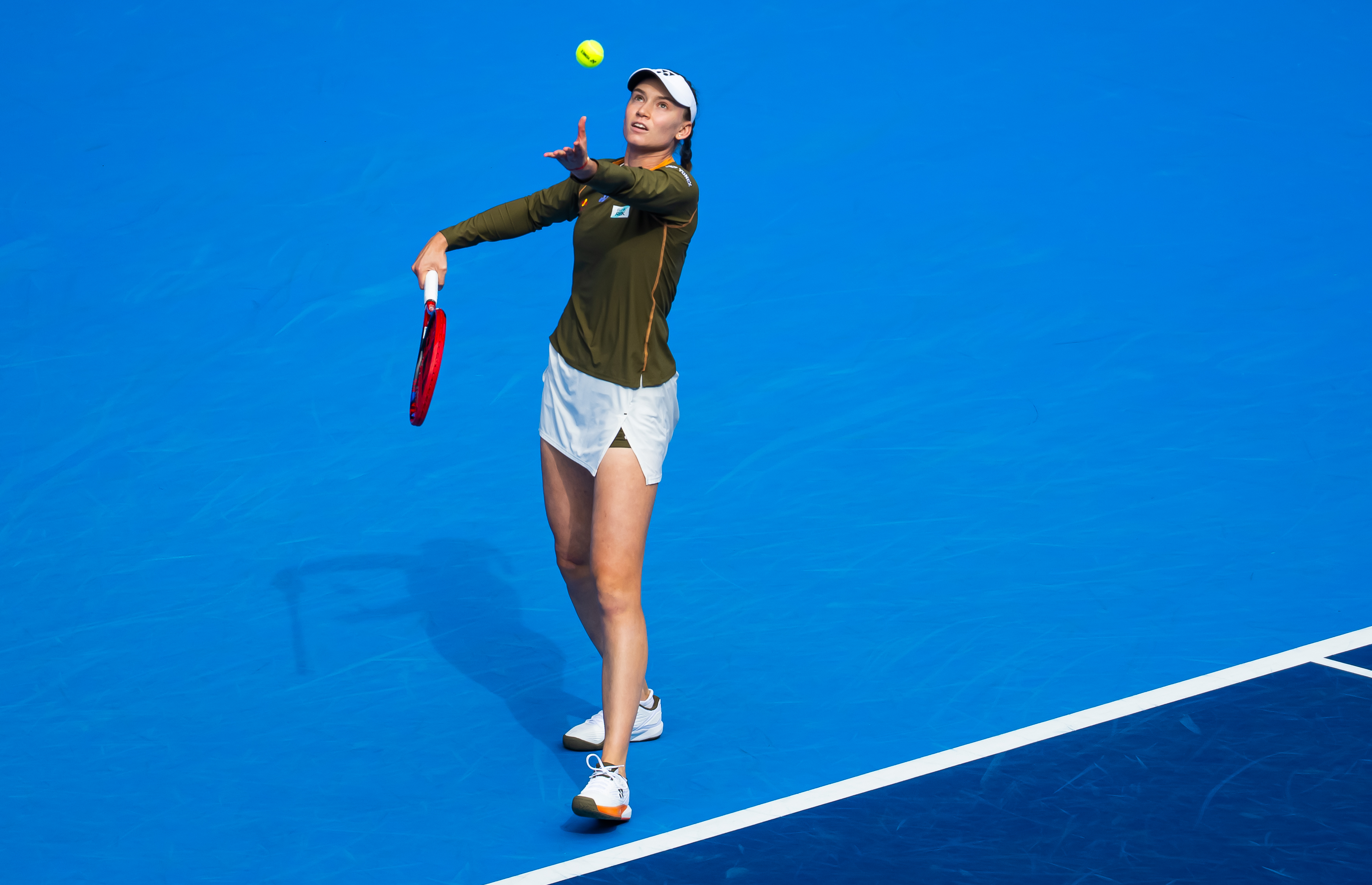 Rybakina's Tokyo Win Ignites Finals Push