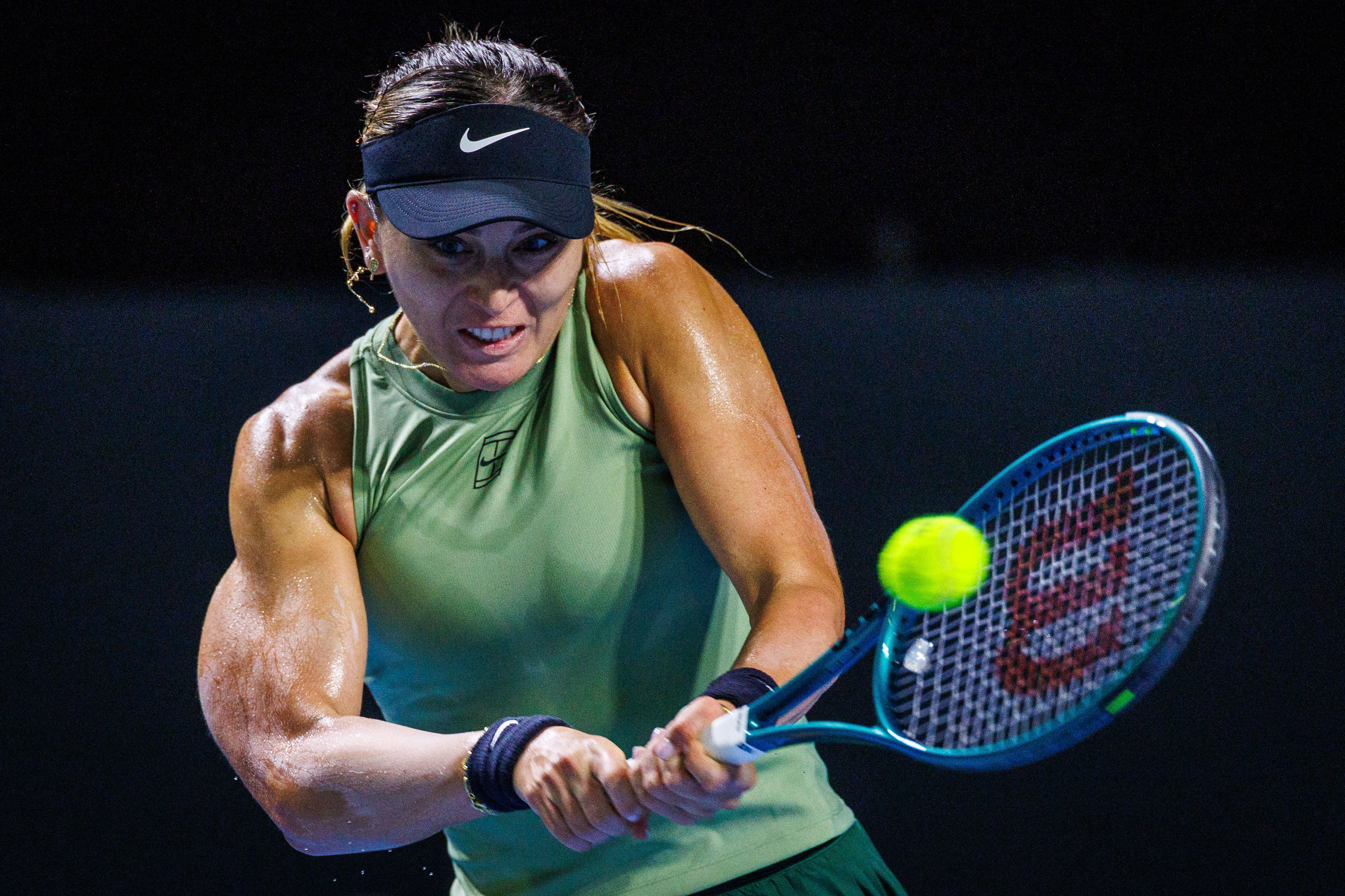 Badosa Roars Back in Brisbane