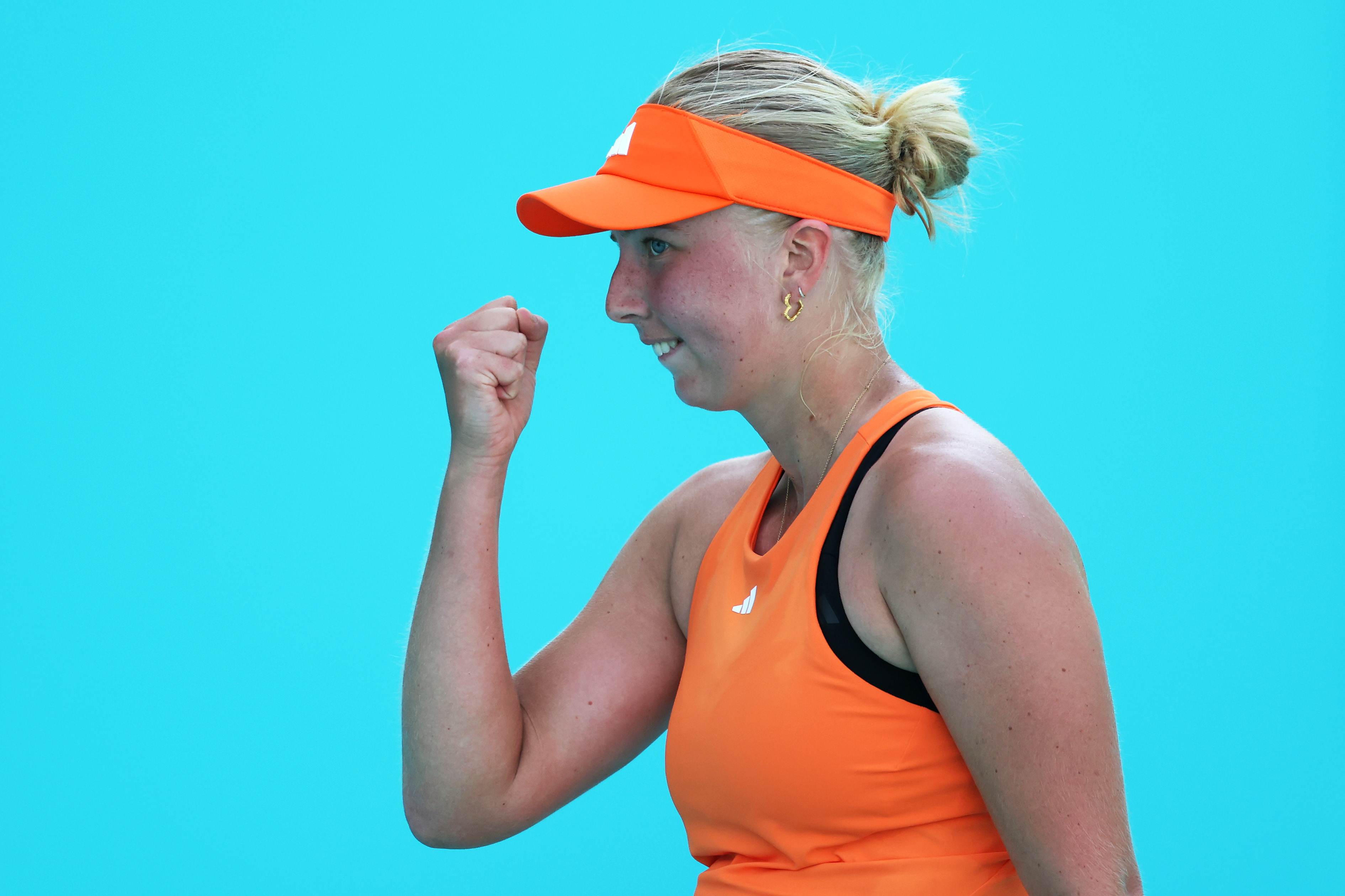 टौसन ने अबू धाबी में केसलर को पछाड़कर 2026 के पहले सेमीफाइनल में जगह बनाई