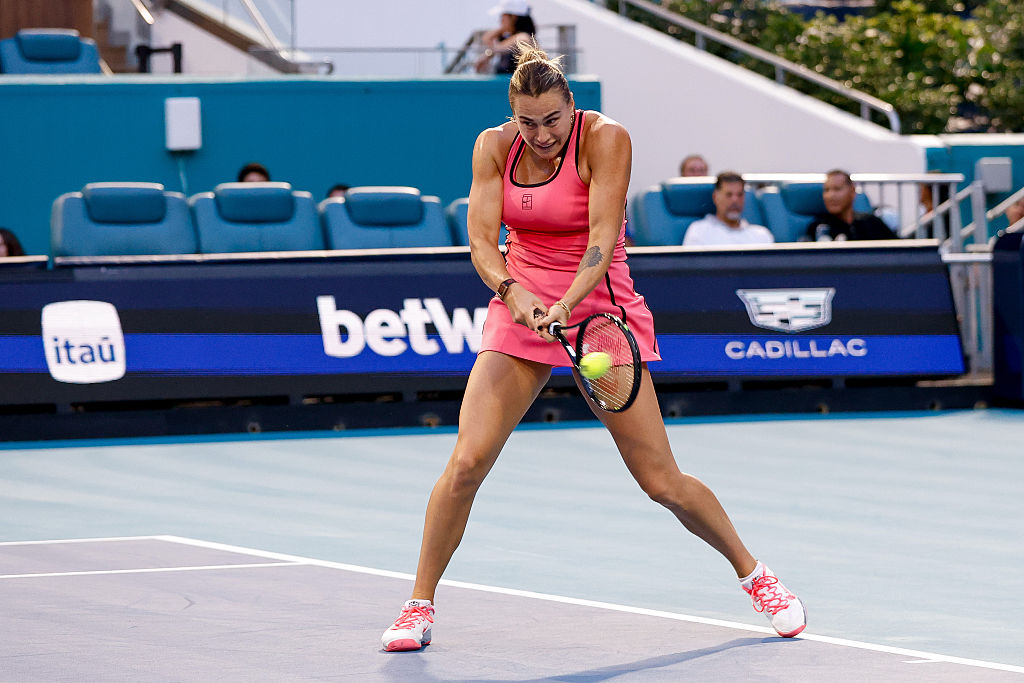 Sabalenka delivers commanding victory over Rybakina to reach second straight Miami final