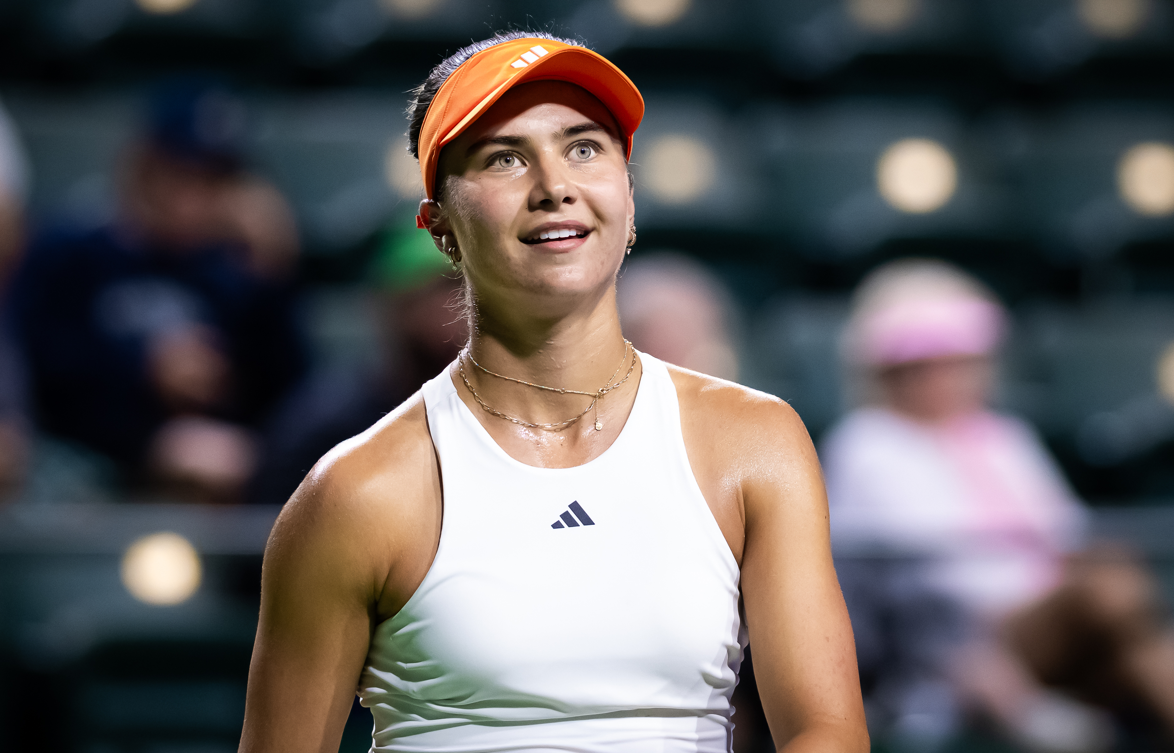 Iva Jovic Sẵn Sàng Cho Mùa Đất Nện: Từ Charleston Đến World Cup 2026