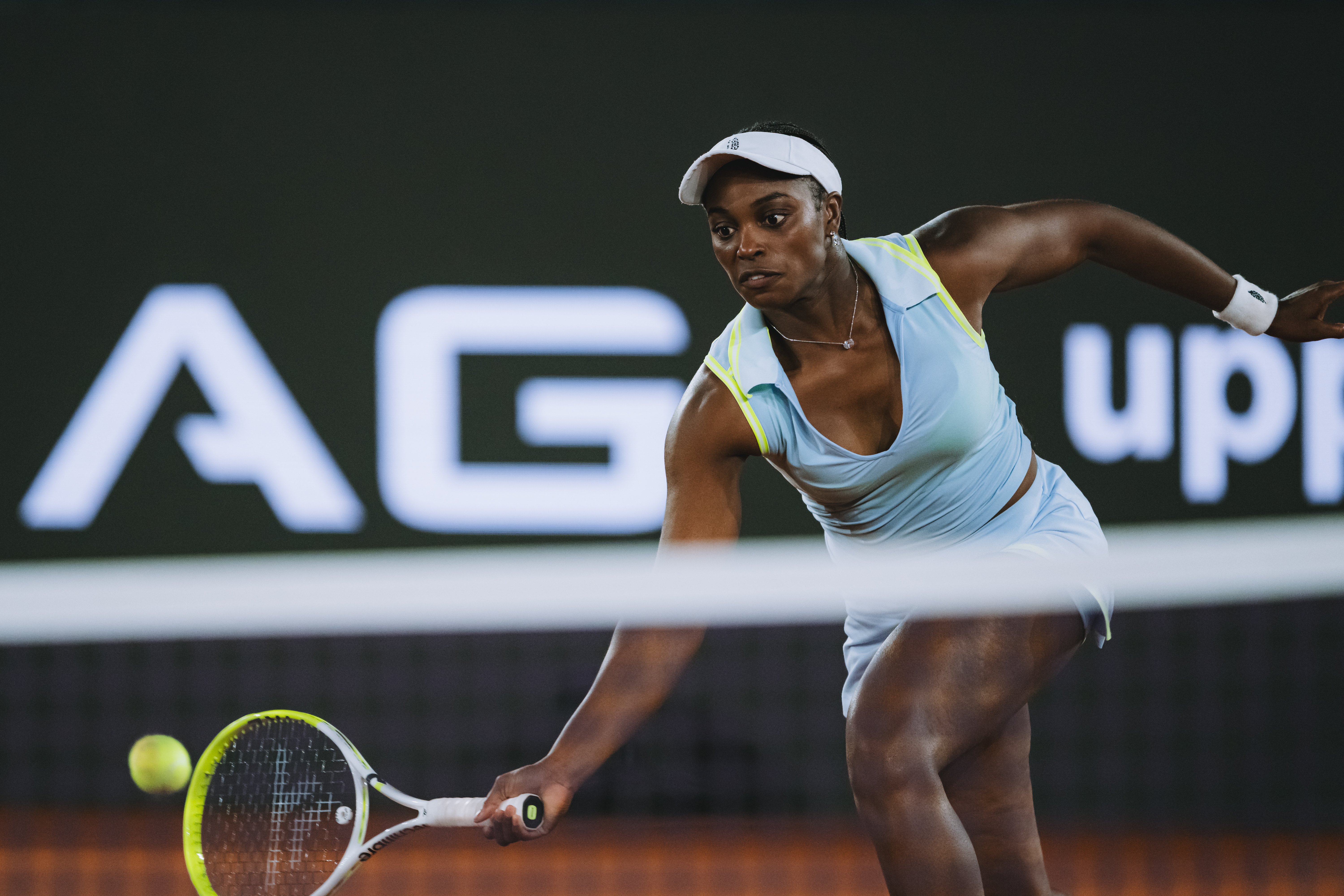 Stephens battles past Maria in Linz for first Top 100 win in two years
